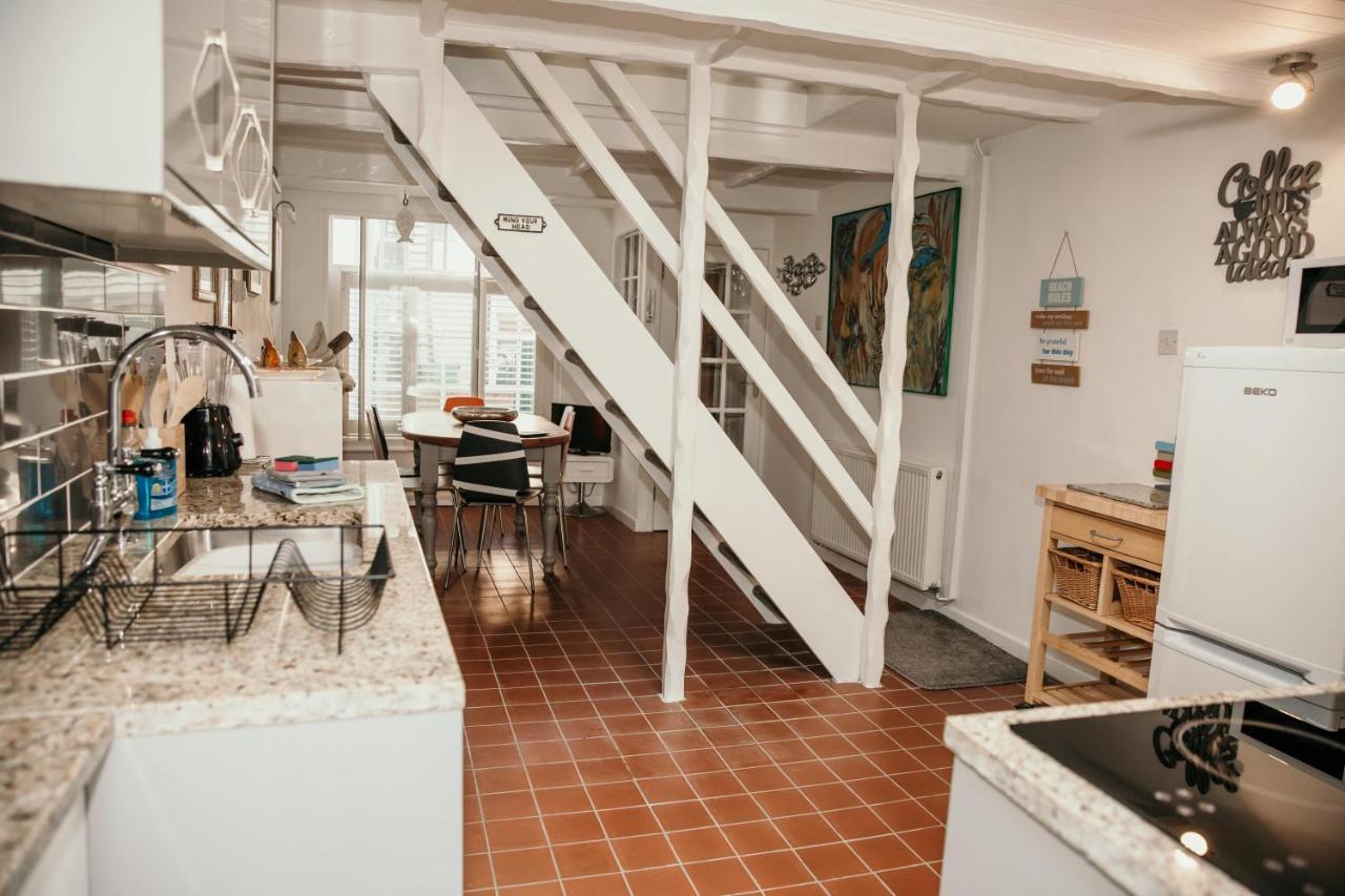 Seatown, Beautiful Townhouse In Central Weymouth Esterno foto